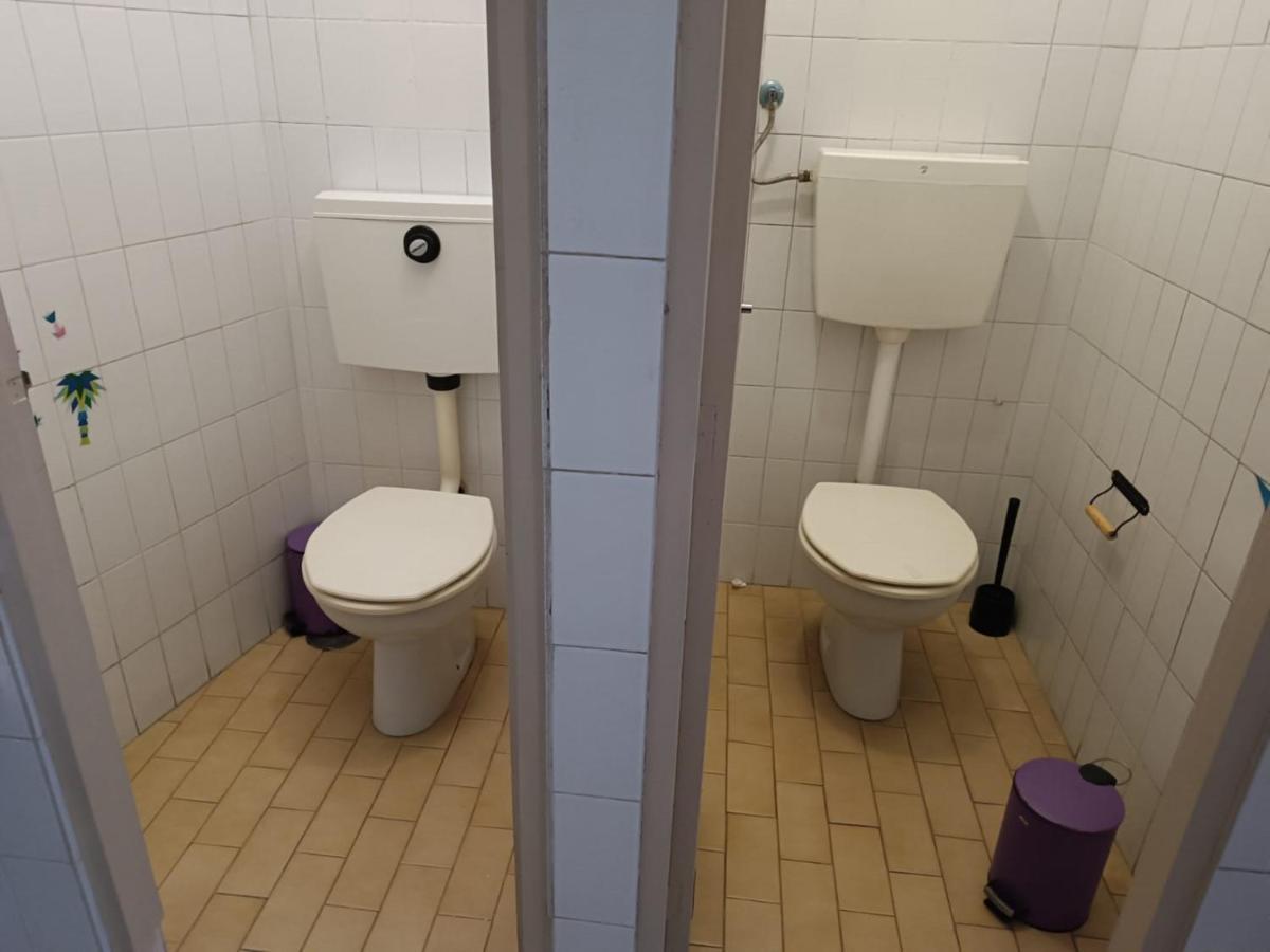 City Drops Hostel Batalhaprivate Room Porto Buitenkant foto