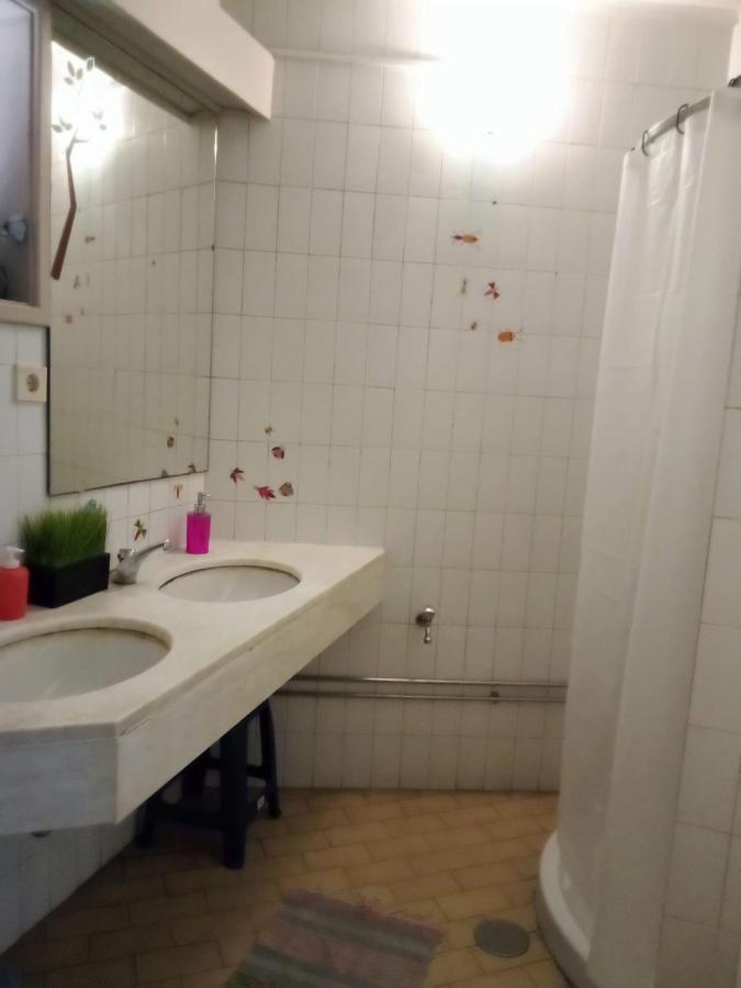 City Drops Hostel Batalhaprivate Room Porto Buitenkant foto