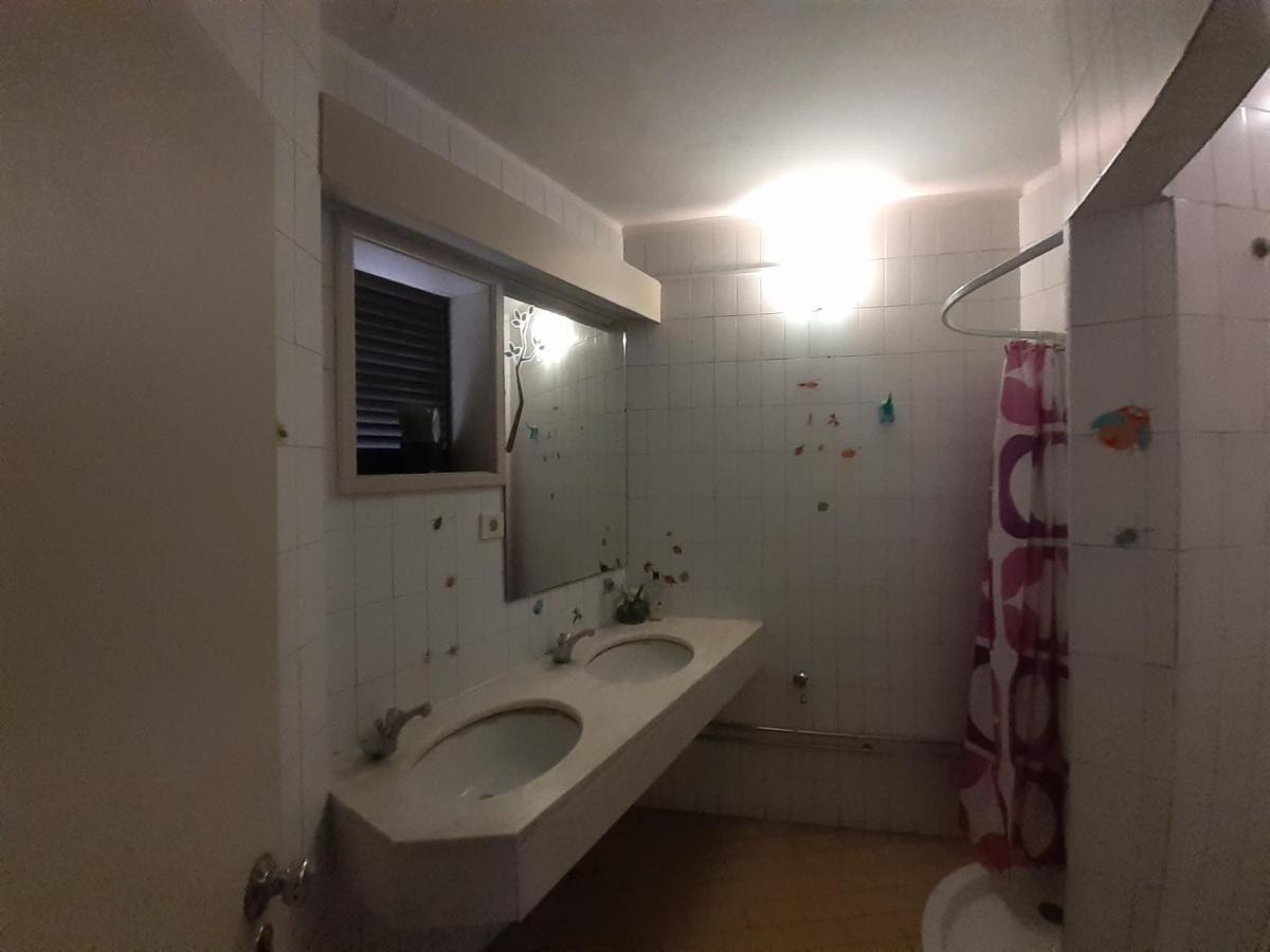 City Drops Hostel Batalhaprivate Room Porto Buitenkant foto