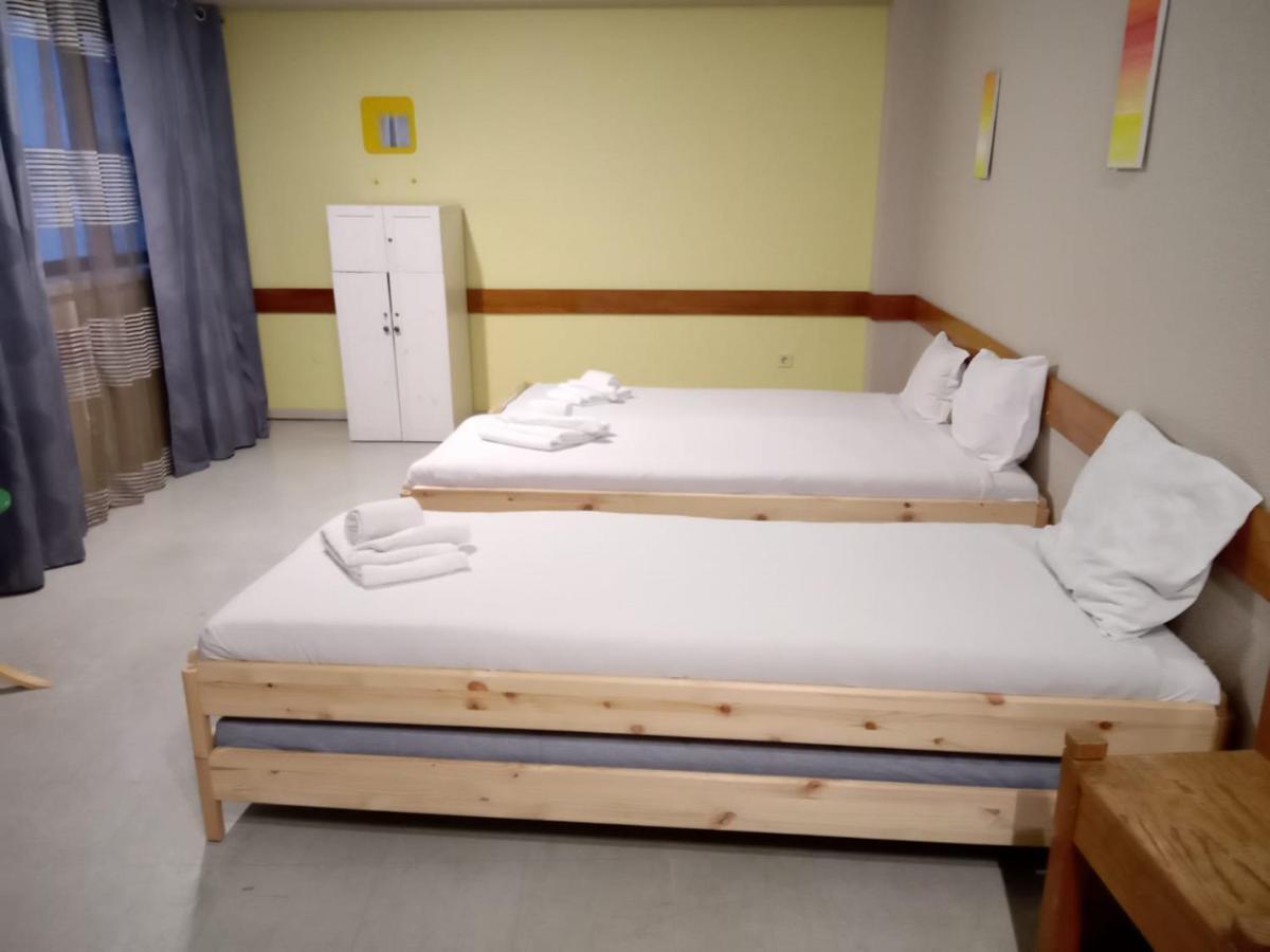 City Drops Hostel Batalhaprivate Room Porto Buitenkant foto