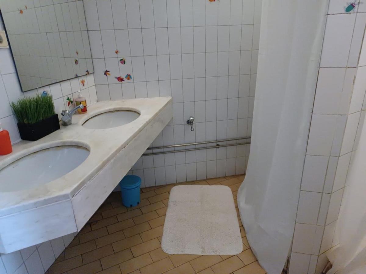 City Drops Hostel Batalhaprivate Room Porto Buitenkant foto